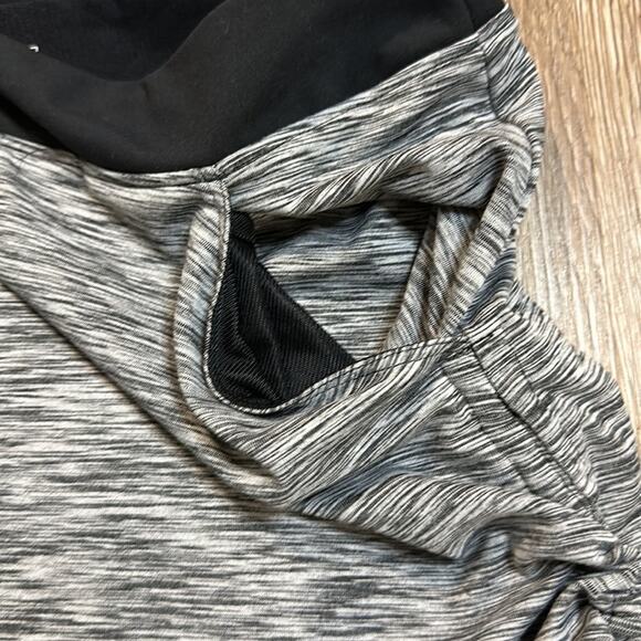 Adidas Grey Cinchable Golf Skort Size Medium Athletic - Picture 4 of 8